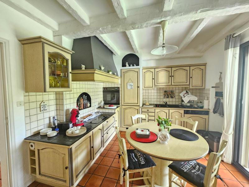 Maison - 207 m² - 8 pièces