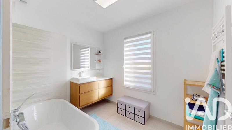 Maison - 113 m² - 4 pièces