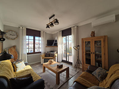 Maison - 340 m² - 14 pièces