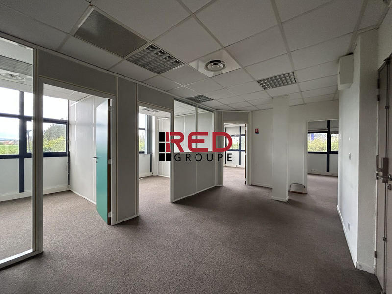 Bureau - 183 m²