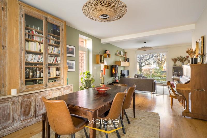 Maison - 170 m² - 7 pièces