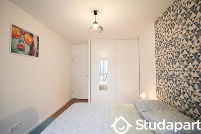 Chambre - 13 m² - 1 pièce