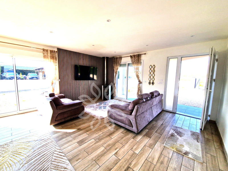 Maison - 100 m² - 5 pièces