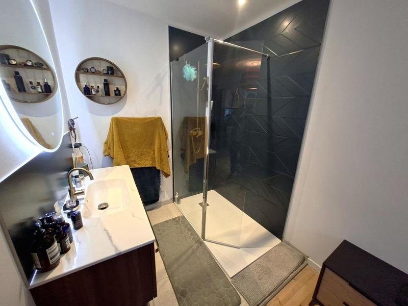 Maison - 90 m² - 3 pièces