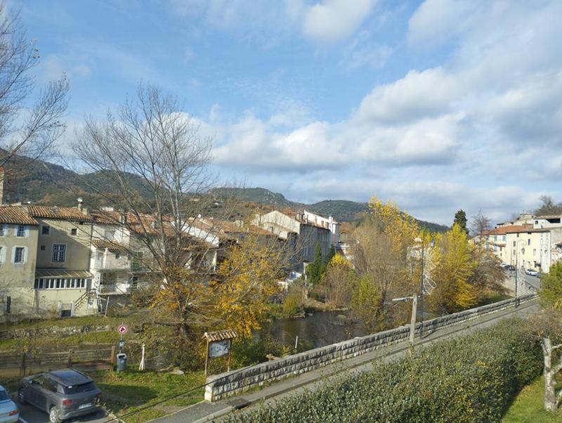 Maison - 99 m² - 4 pièces