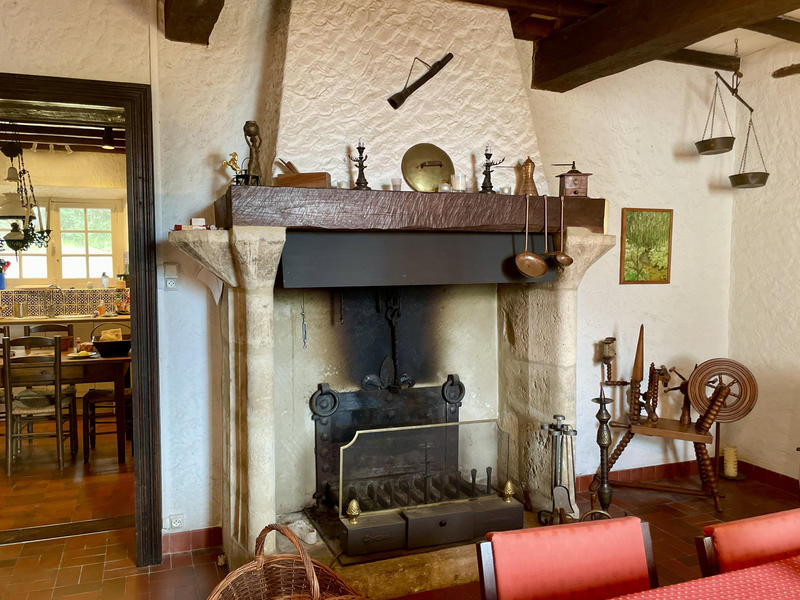 Maison - 210 m² - 9 pièces