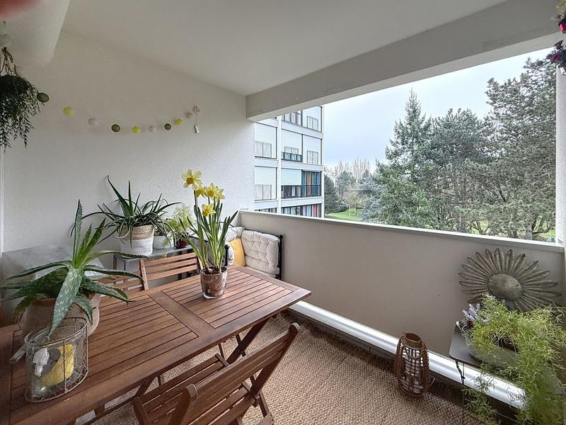 Appartement - 98 m² - 5 pièces