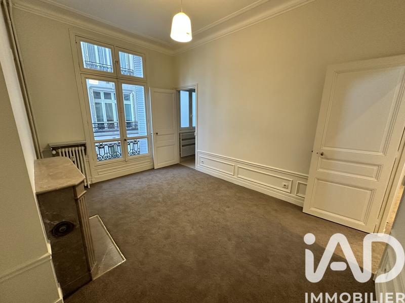 Appartement - 191 m² - 6 pièces