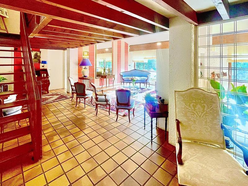 Maison - 183 m² - 7 pièces