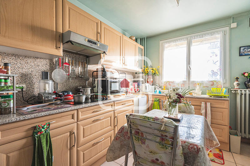 Appartement - 87 m² - 4 pièces