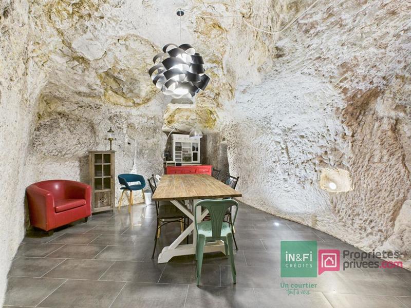 Maison - 294 m² - 10 pièces