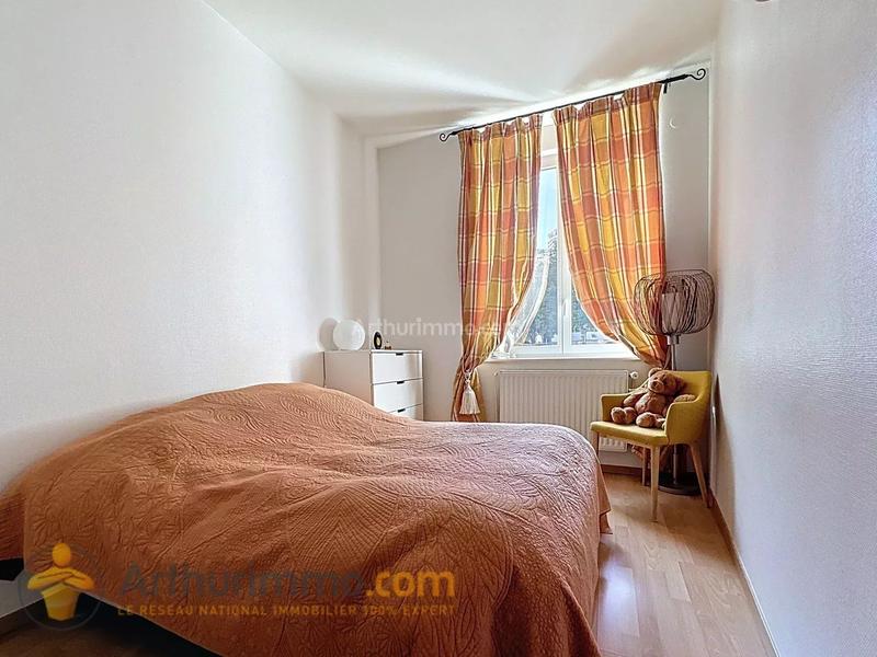 Appartement - 140 m² - 6 pièces