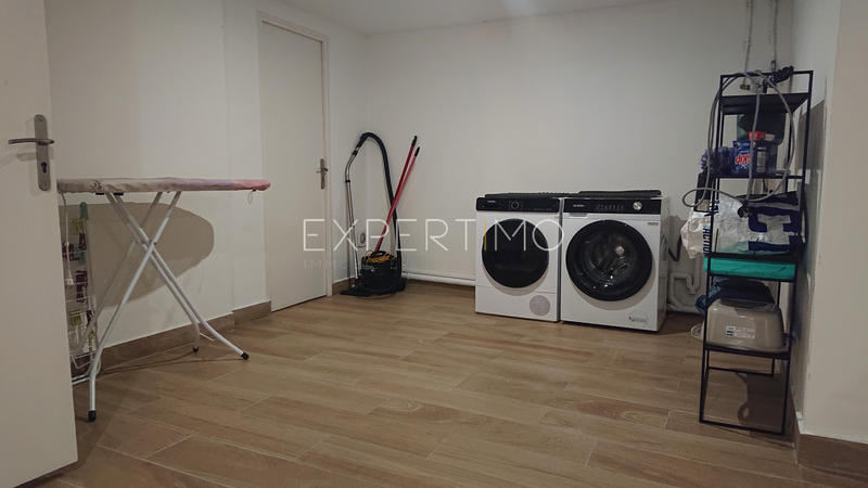 Maison - 199 m² - 6 pièces