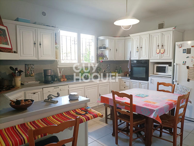 Maison - 170 m² - 6 pièces