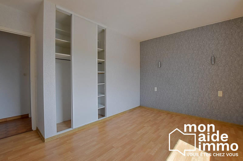 Maison - 99 m² - 4 pièces