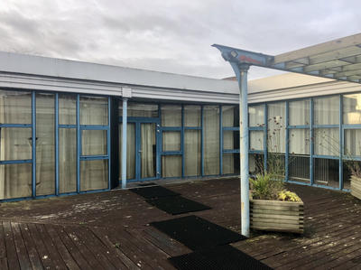 Local commercial - 475 m²