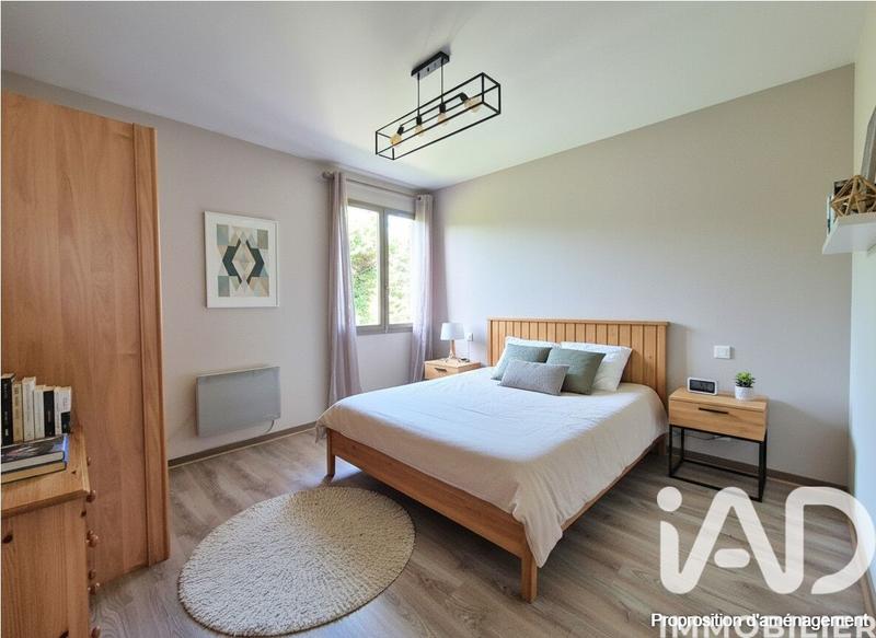 Maison - 90 m² - 5 pièces