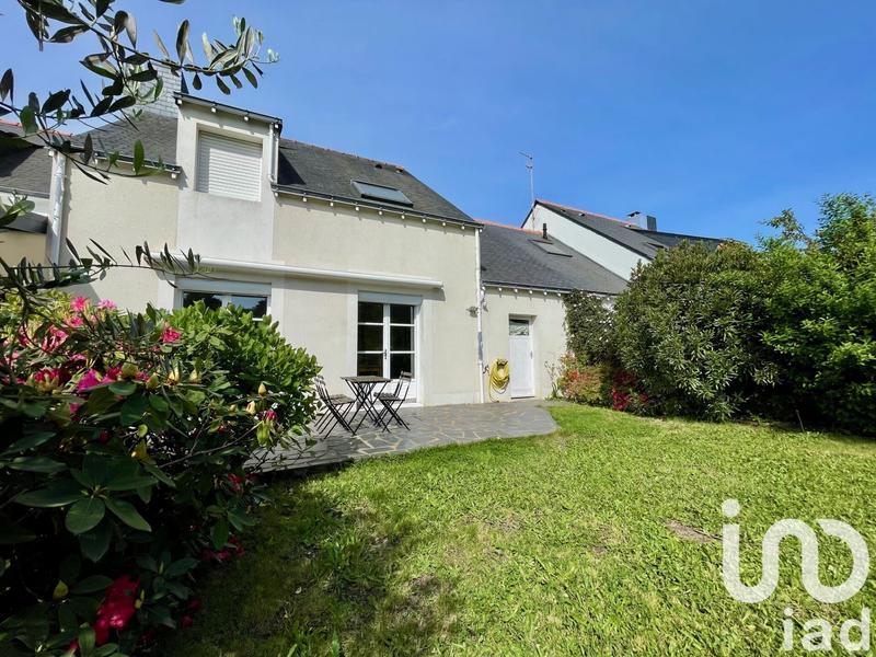 Maison - 95 m² - 5 pièces