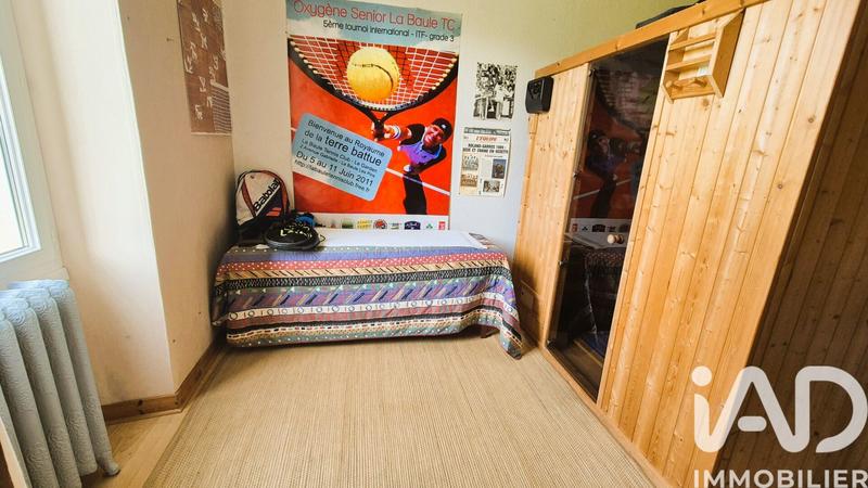 Maison - 200 m² - 7 pièces