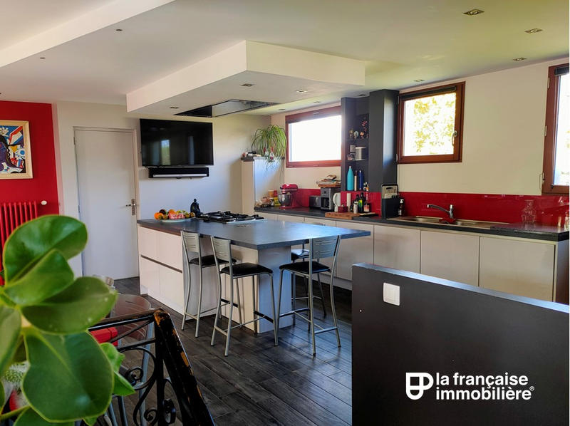 Maison - 190 m² - 8 pièces