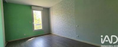 Appartement - 100 m² - 5 pièces