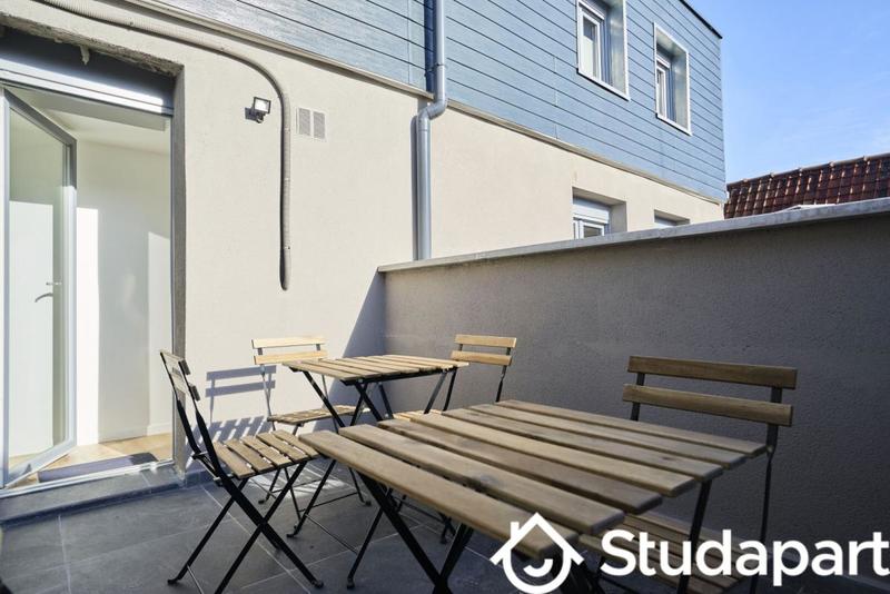 Chambre - 10 m² - 1 pièce