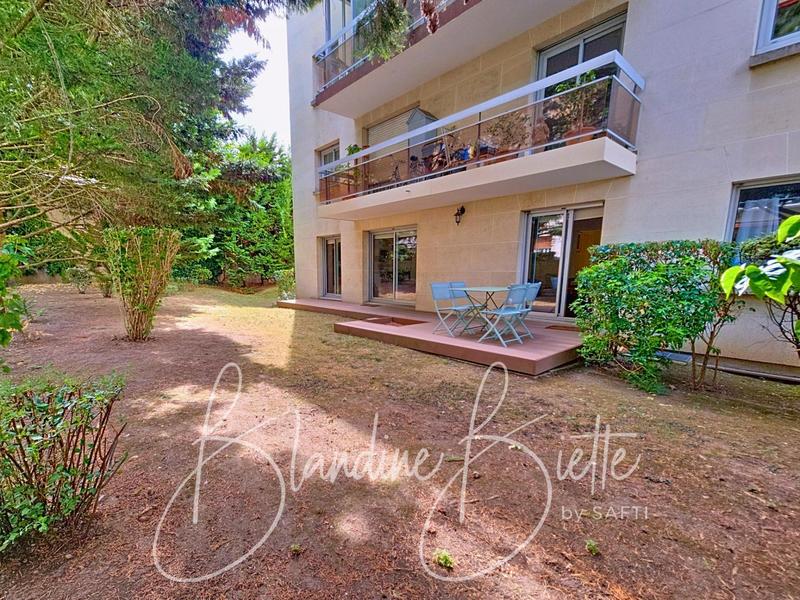 Appartement - 99 m² - 5 pièces