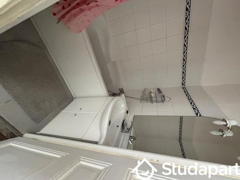 Chambre - 12 m² - 1 pièce