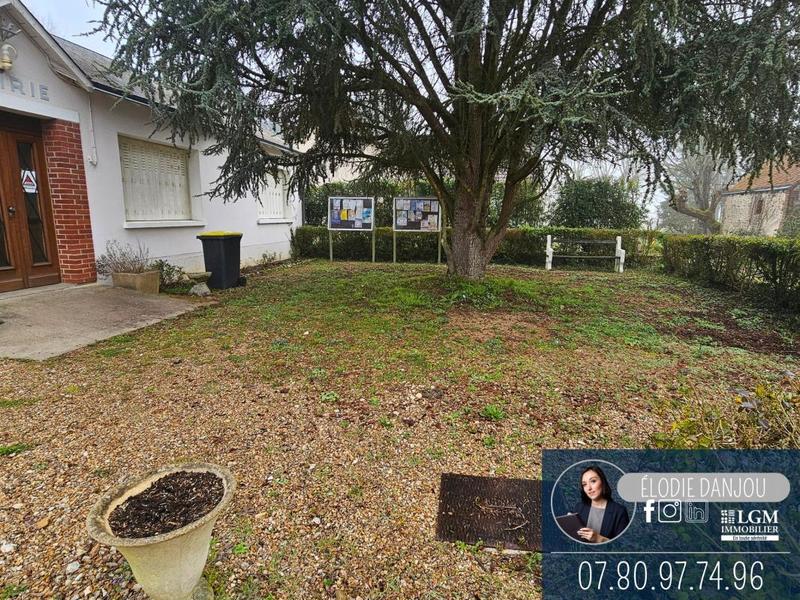 Maison - 390 m² - 10 pièces