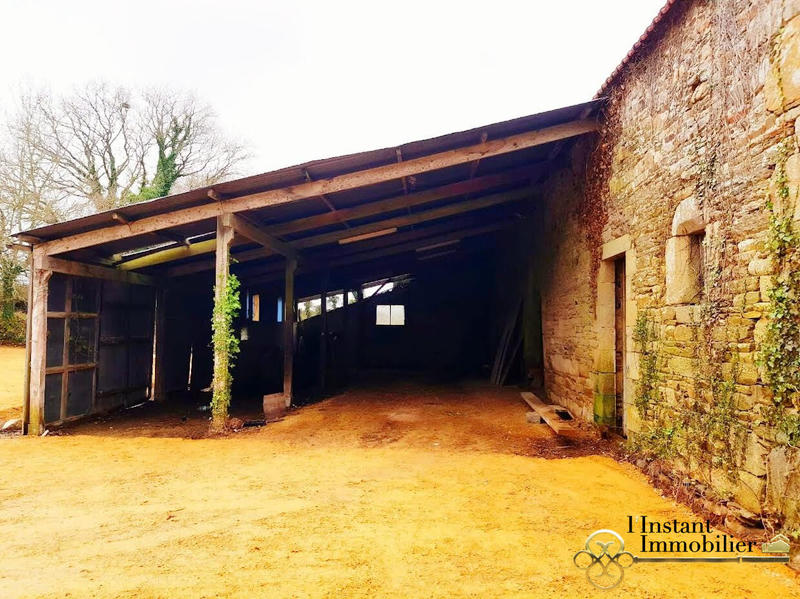 Maison - 300 m² - 6 pièces