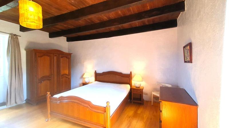 Corps de ferme - 137 m² - 6 pièces