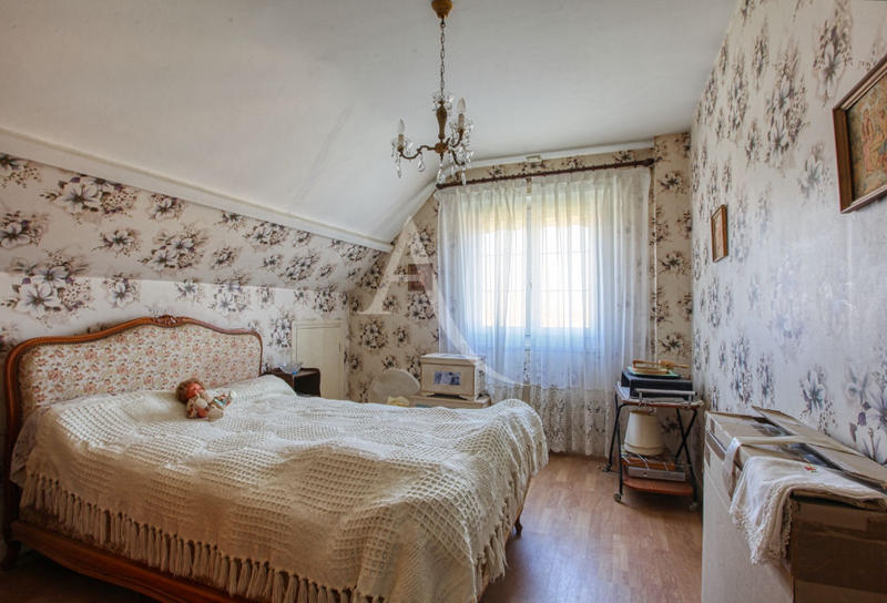 Maison - 146 m² - 6 pièces