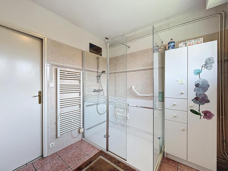 Maison - 94 m² - 5 pièces