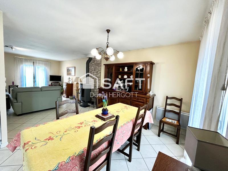 Maison - 108 m² - 5 pièces