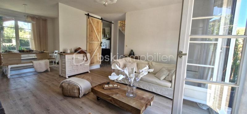 Maison traditionnelle - 115 m² - 5 pièces