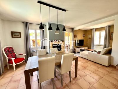 Maison - 102 m² - 5 pièces