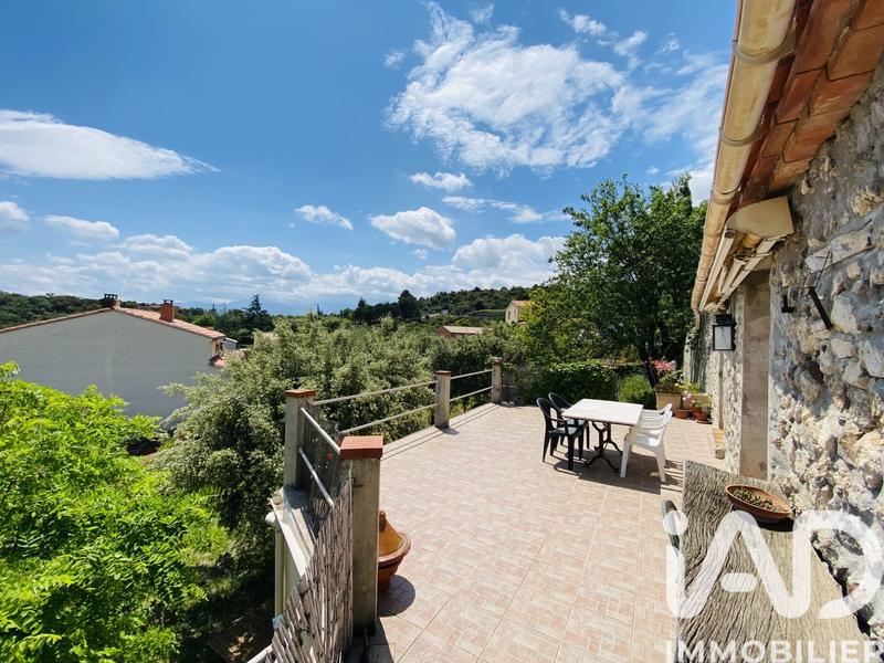 Maison de village - 112 m² - 3 pièces