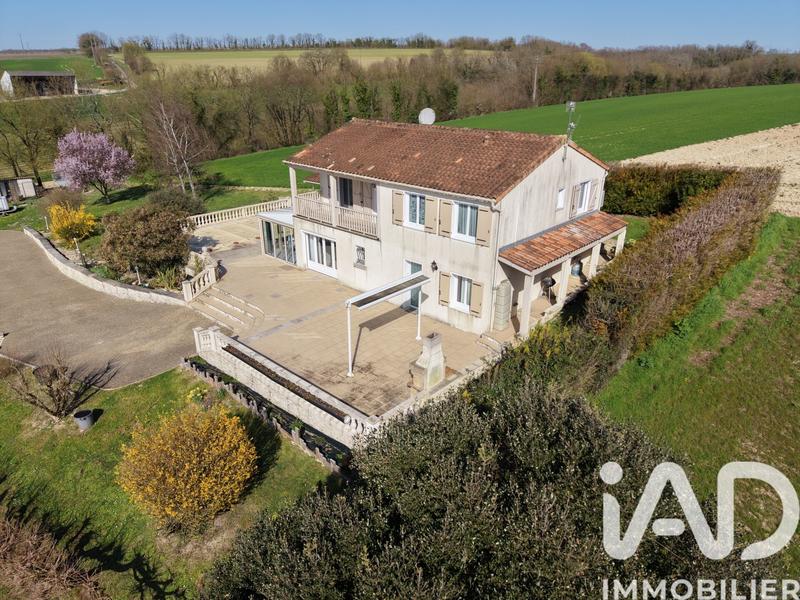 Maison - 151 m² - 6 pièces