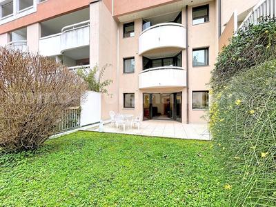 Appartement - 60 m² - 2 pièces