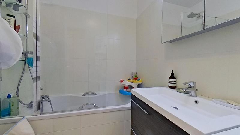 Appartement - 64 m² - 3 pièces