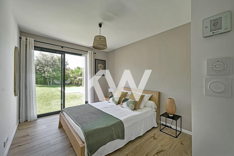 Villa - 167 m² - 6 pièces