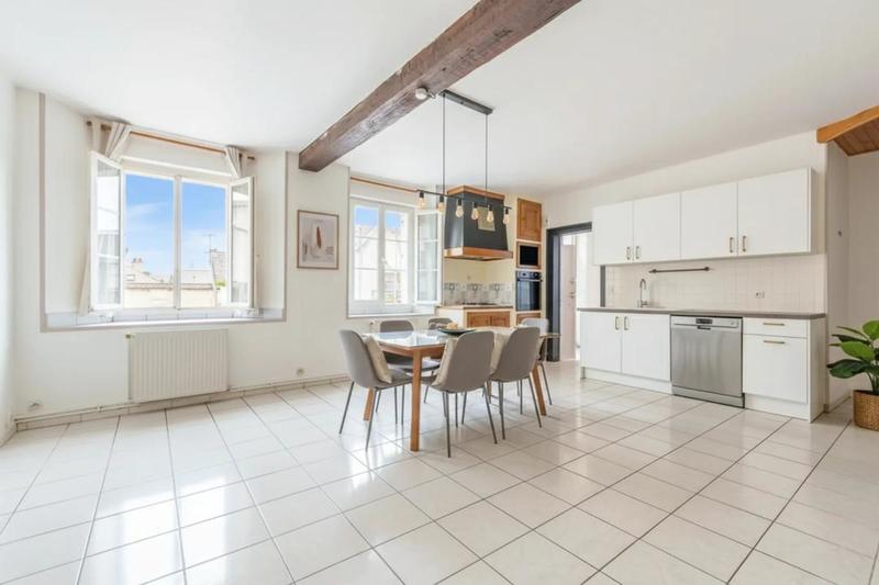 Maison - 173 m² - 6 pièces