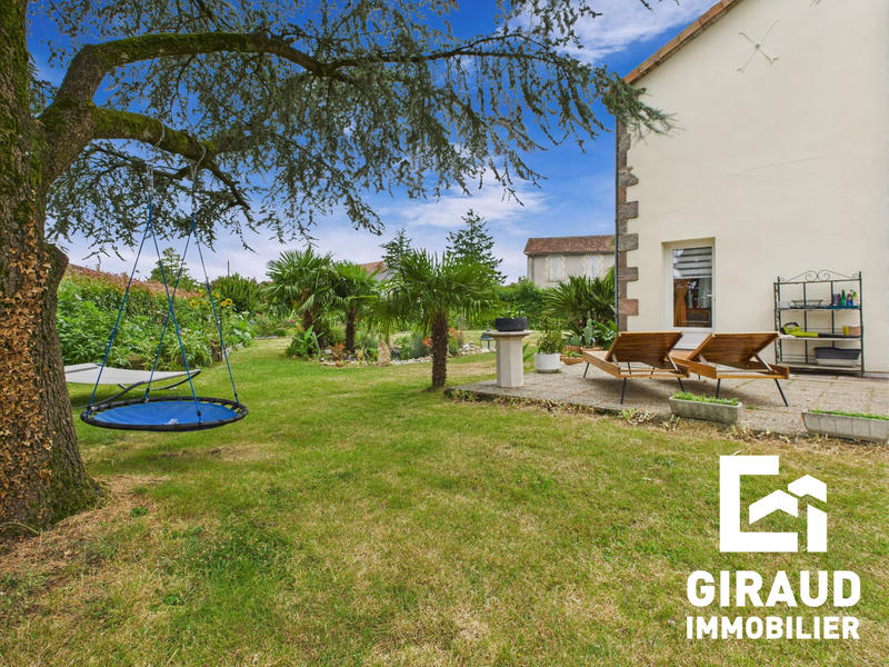 Maison ancienne - 174 m² - 6 pièces