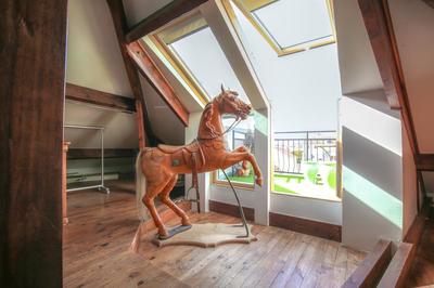 Appartement - 102 m² - 5 pièces