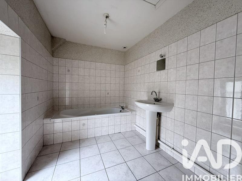 Maison - 160 m² - 8 pièces