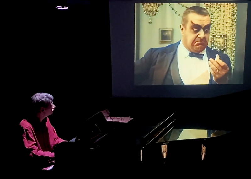 Récital dé-Piano-té (Spectacle pianistique + théâtre, vidéo et danse)