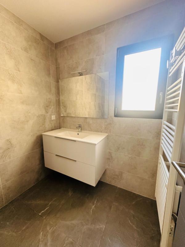 Maison - 86 m² - 4 pièces