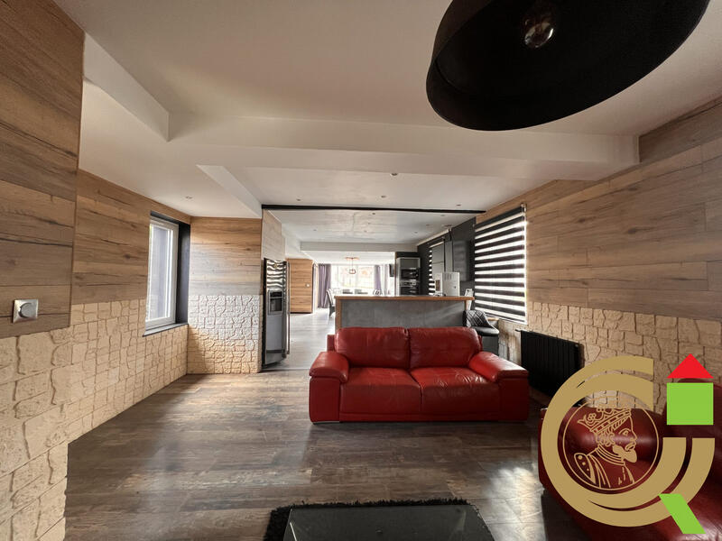 Maison - 120 m² - 4 pièces