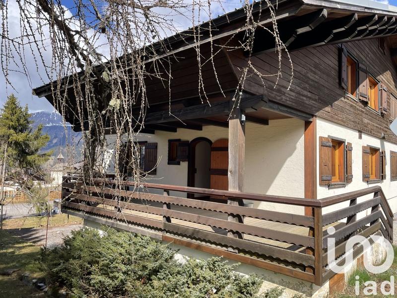 Châlet - 167 m² - 9 pièces