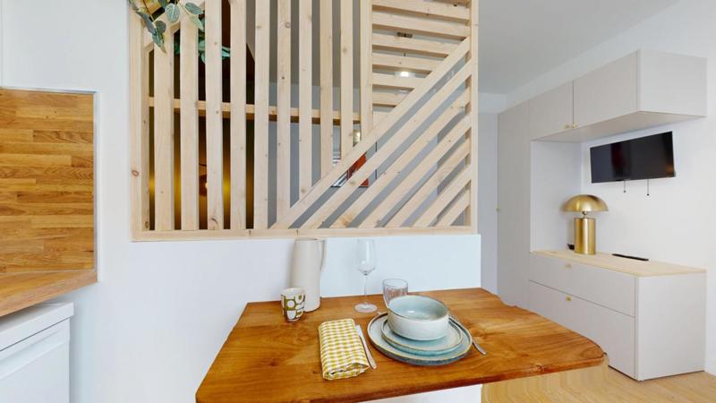 Studio - 16 m² - 2 pièces